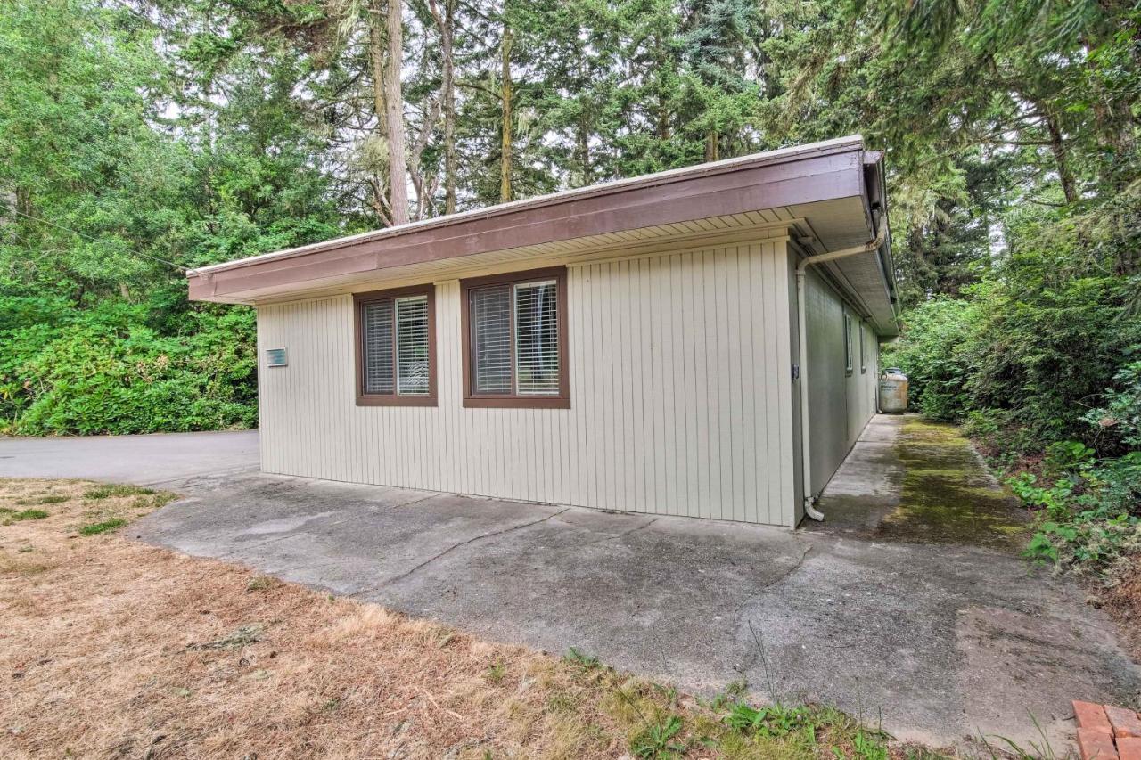 Coos Bay Retreat Less Than 2 Mi To Marina And Casino! Buitenkant foto